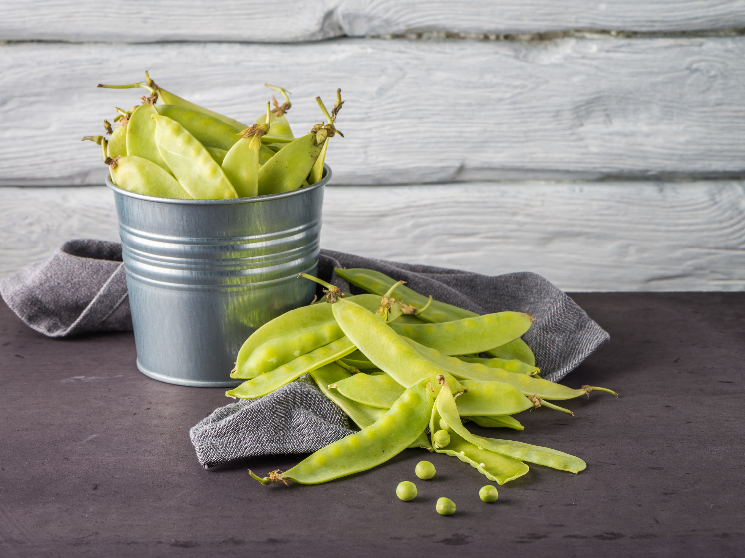 are sugar snap peas safe tor dogs